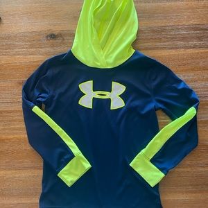 Boys sz 7 Under Armour lightweight long sleeve
